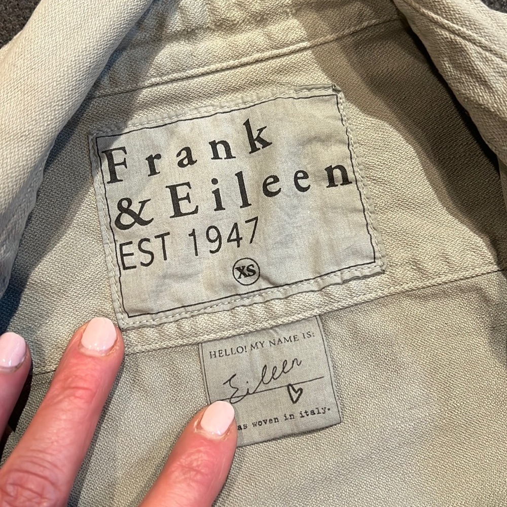 Frank & Eileen button down